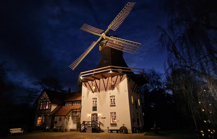 Die Mühle Anna in der Nacht